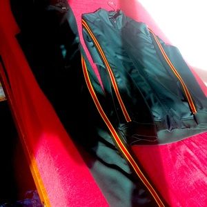 Green Pacsun Tracksuit Size XL (Pants & Jacket)